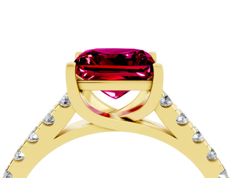 Yellow gold {shape_name} Garnet Solitaire Ring with Pavé Band and Four-Prong Setting_4
