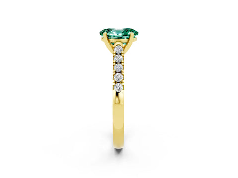 Yellow gold {shape_name} Green Sapphire Solitaire Ring with Pavé Band and Four-Prong Setting_2