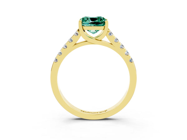Yellow gold Cushion Cut Green Sapphire Pavé Band Solitaire Ring with Prong Setting