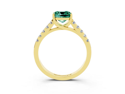 Yellow gold {shape_name} Green Sapphire Solitaire Ring with Pavé Band and Four-Prong Setting_3