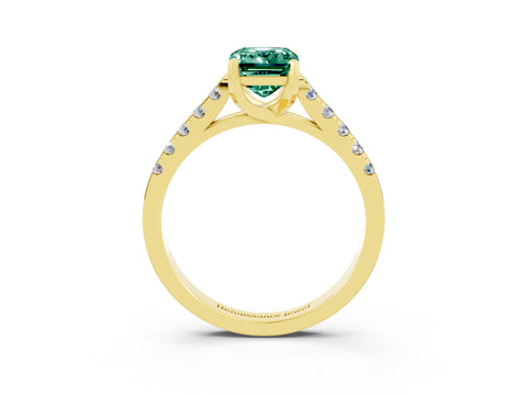 Yellow gold {shape_name} Green Sapphire Solitaire Ring with Pavé Band and Four-Prong Setting_3