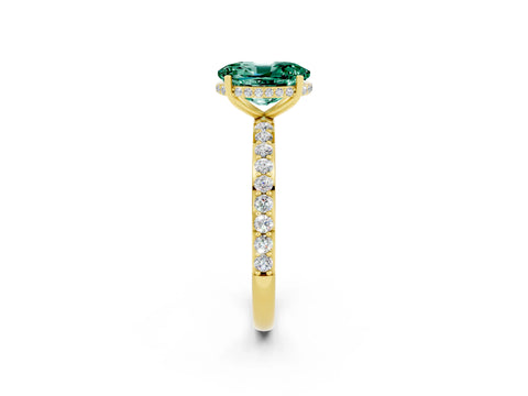 Yellow gold {shape_name} Green Sapphire Solitaire Ring with Pavé Band and Hidden Halo_2