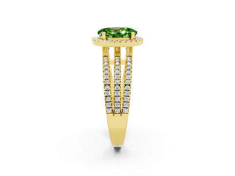 Yellow gold {shape_name} Peridot Halo Engagement Ring with Split Shank and Four-Prong Setting_2
