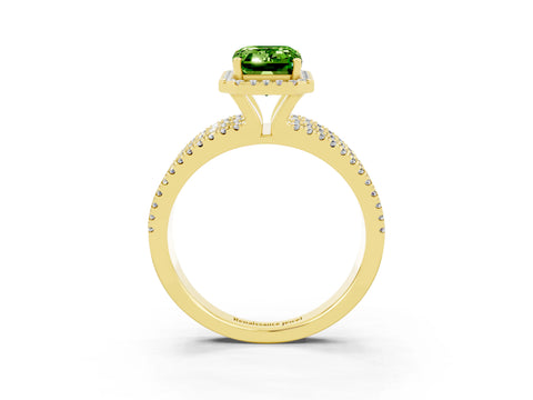 Yellow gold {shape_name} Peridot Halo Engagement Ring with Split Shank and Four-Prong Setting_3