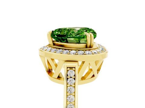 Yellow gold {shape_name} Peridot Halo Ring with Split Shank and Four-Prong Setting_5