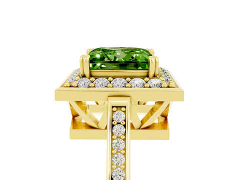 Yellow gold {shape_name} Peridot Halo Ring with Split Shank and Four-Prong Setting_5