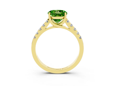 Yellow gold {shape_name} Peridot Solitaire Ring with Pavé Band and Four-Prong Setting_3