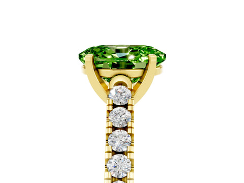 Yellow gold {shape_name} Peridot Solitaire Ring with Pavé Band and Four-Prong Setting_5