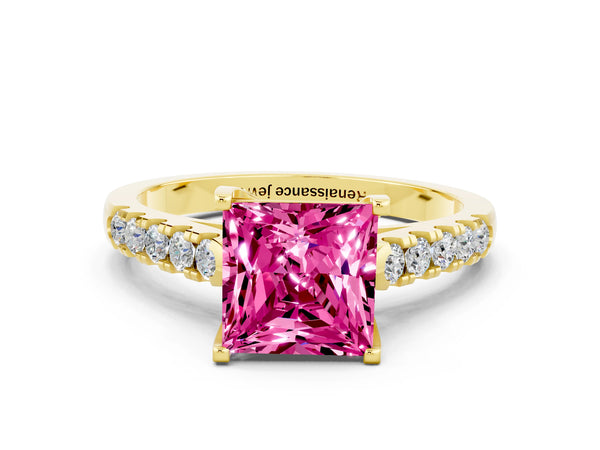 Yellow gold Princess Cut Pink Sapphire Pavé Band Solitaire Ring with Prong Setting