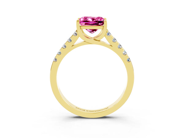 Yellow gold Princess Cut Pink Sapphire Pavé Band Solitaire Ring with Prong Setting