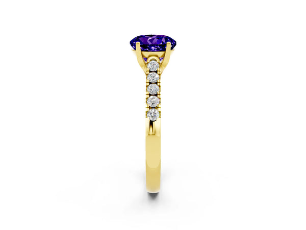 Yellow gold Round Cut Tanzanite Pavé Band Solitaire Ring with Prong Setting