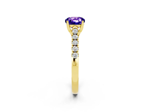 Yellow gold Cushion Cut Tanzanite Pavé Band Solitaire Ring with Prong Setting