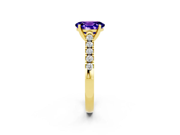 Yellow gold Oval Cut Tanzanite Pavé Band Solitaire Ring with Prong Setting