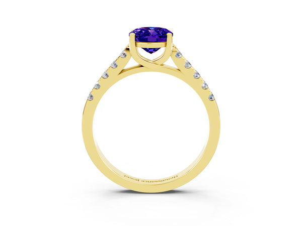 Yellow gold Oval Cut Tanzanite Pavé Band Solitaire Ring with Prong Setting