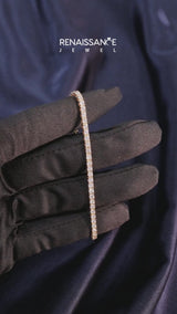 Yellow gold Round Diamond Tennis Bracelet with Prong Setting