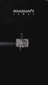 Yellow gold Radiant Cut Diamond Solitaire Ring with Flower Prong Setting and Classic Band