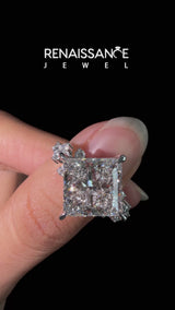 White gold Princess Cut Diamond Ring with Side Stones and Four-Prong Setting