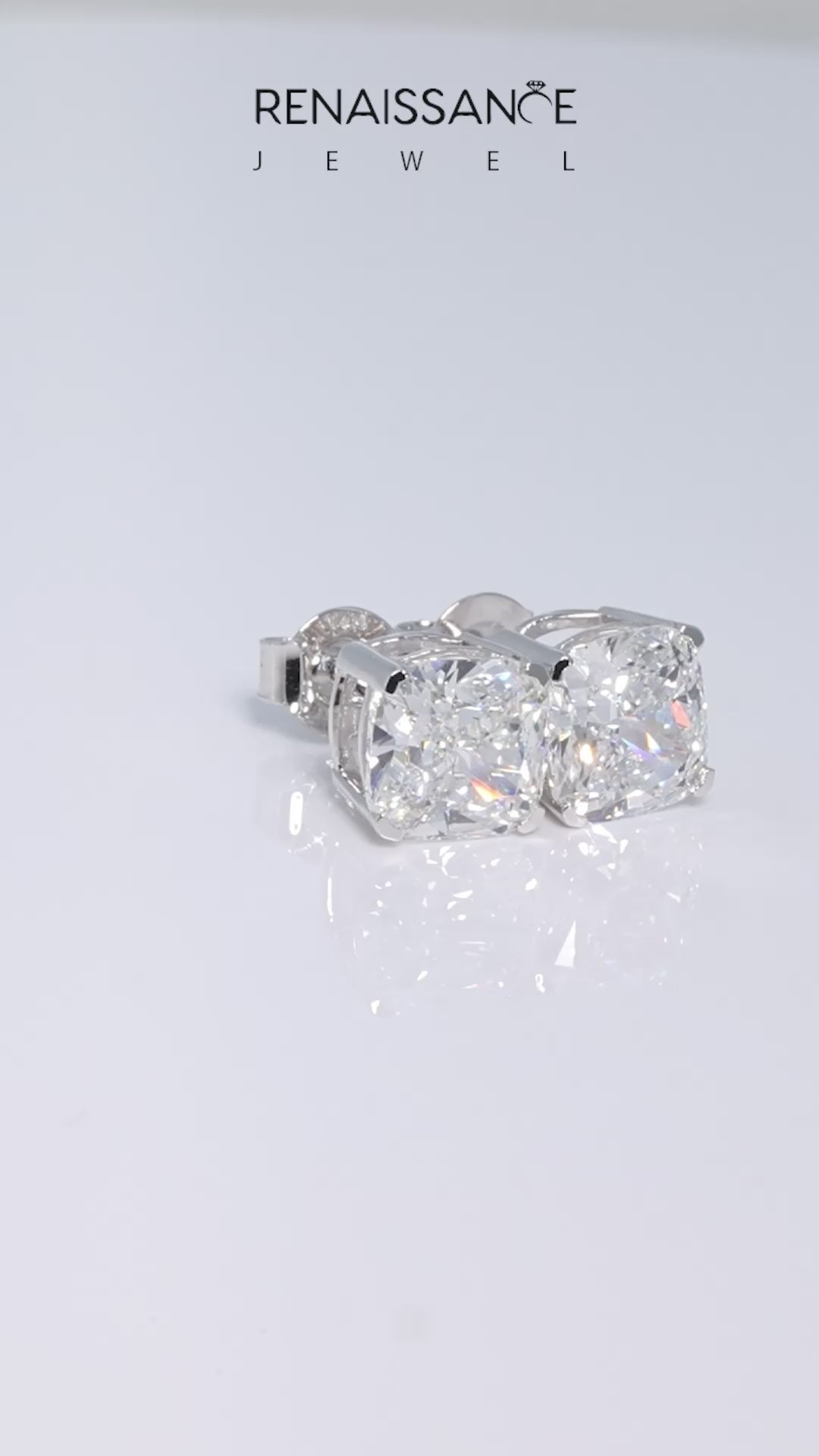 White gold Cushion Brilliant Diamond Stud Earrings_72