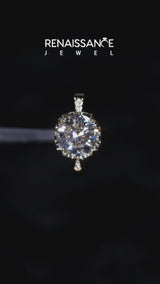 Yellow gold Round Solitaire Diamond Engagement Ring with Split Shank and Six-Prong Setting