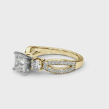 Yellow gold Three-Stone Princess Cut Diamond Twist Band with Prong Setting