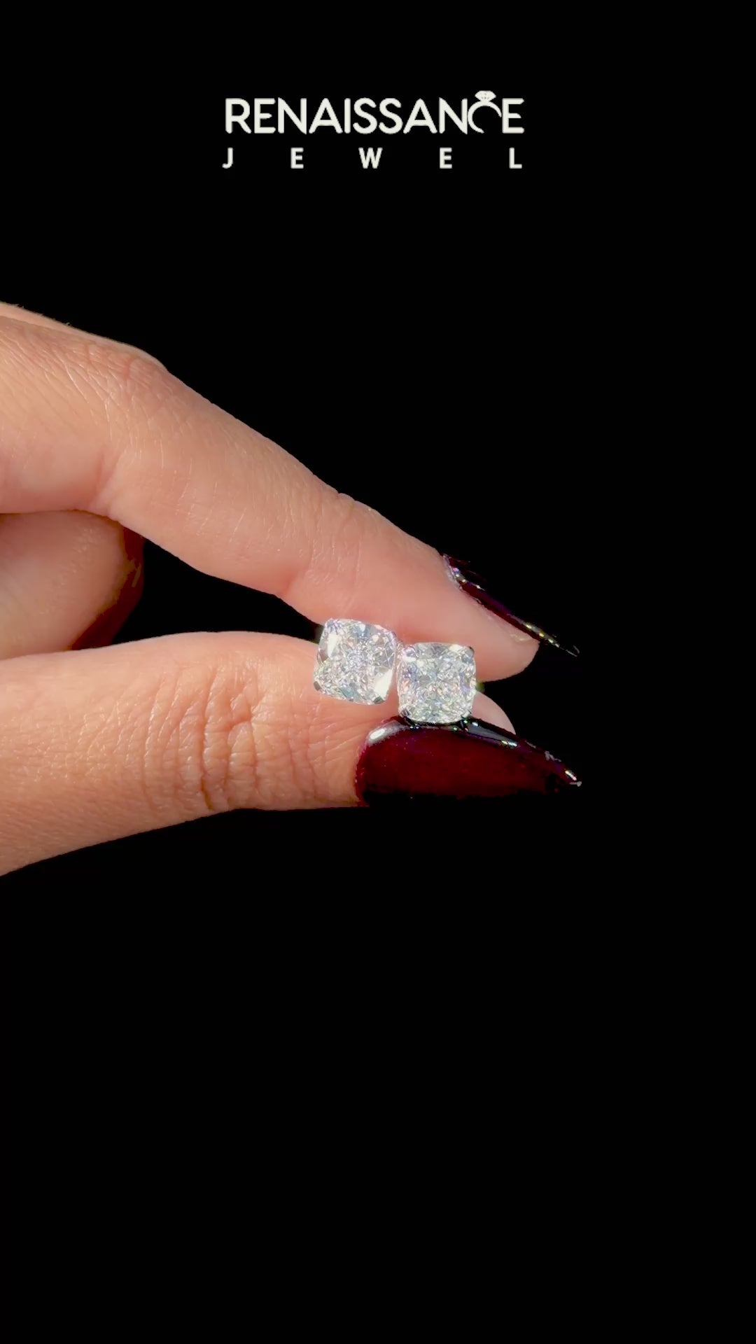 White gold Cushion Brilliant Diamond Stud Earrings_63