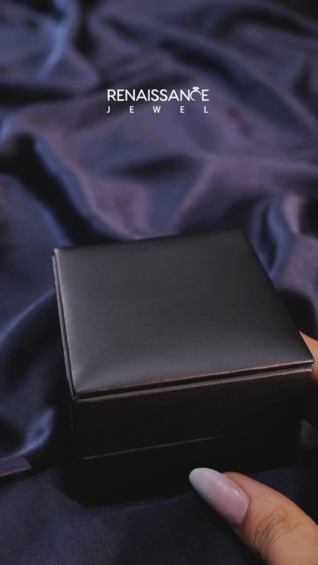 Silver Three-Stone Pear Cut Diamond Pavé Band with Four-Prong Setting 5