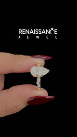 Yellow Gold Pear-Shaped Solitaire Engagement Ring Setting with Graduated Scattered Accents