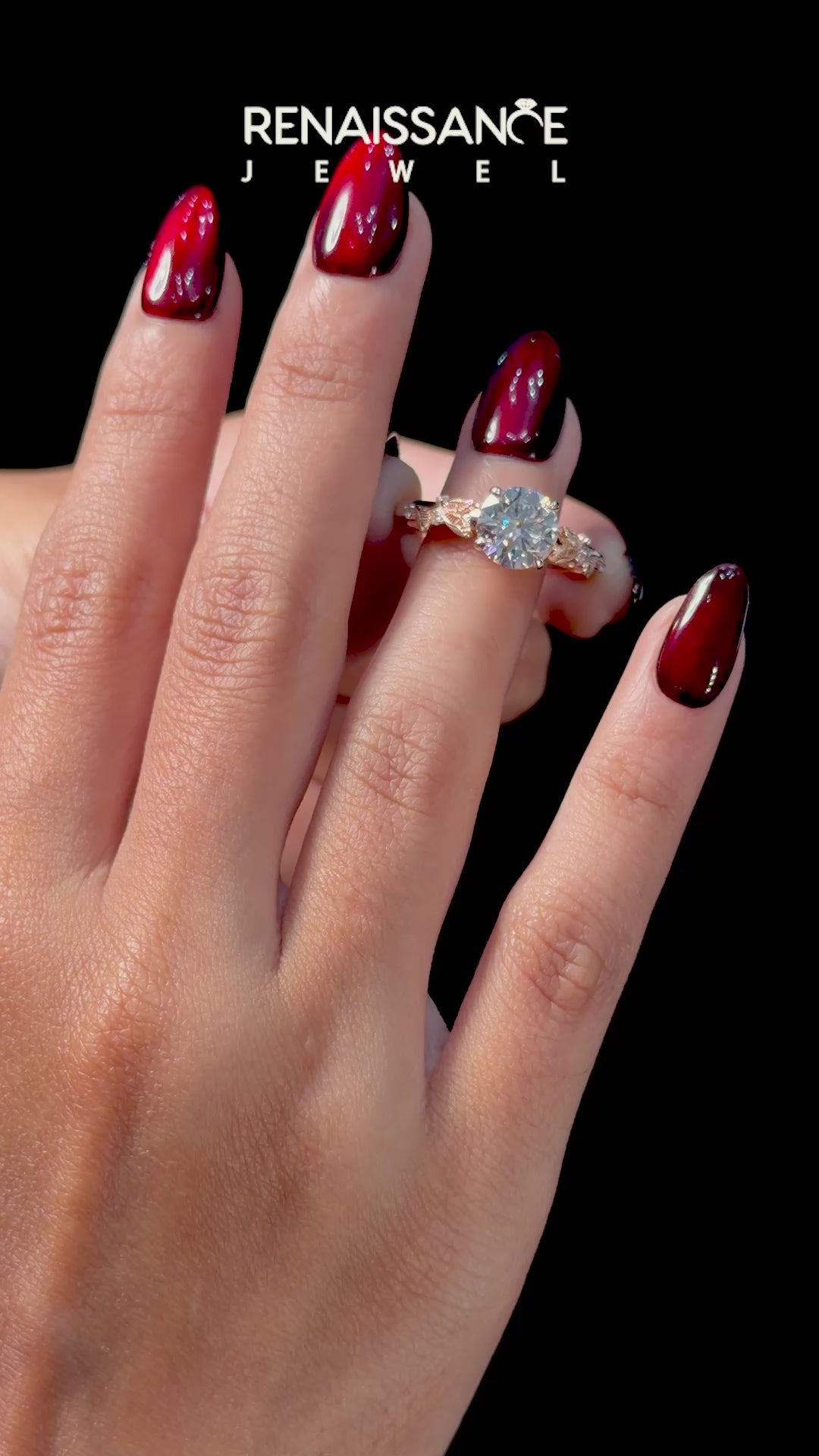 Rose gold Round Brilliant Solitaire with Leaf Motif Band and Four-Prong Setting_16