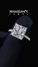 White gold Princess Cut Diamond Pavé Band Ring with Four-Prong Setting