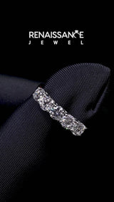 White gold Five-Stone Round Diamond Prong-Set White Gold Band