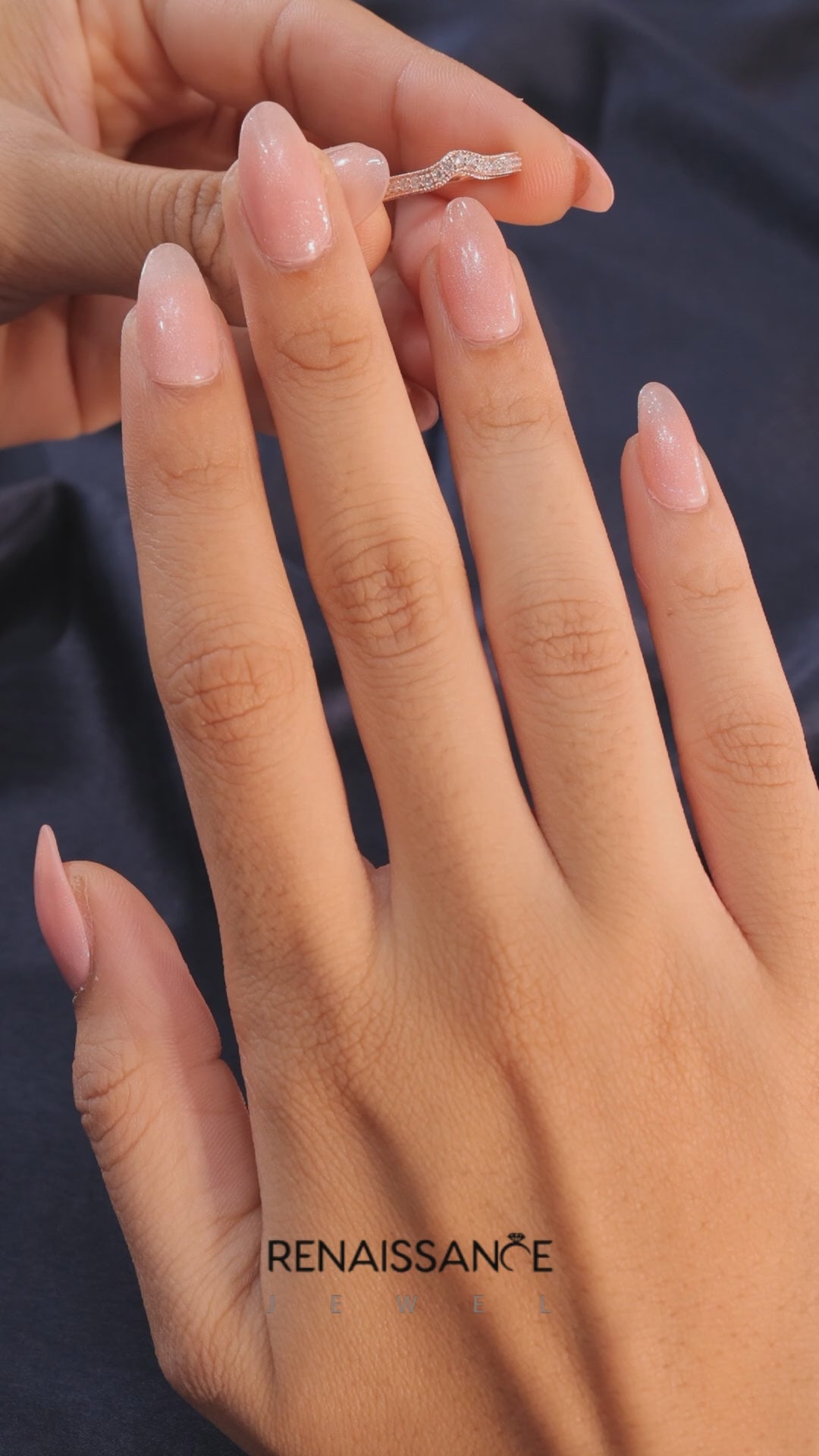 Rose gold Pave Round Diamond Curved Milgrain Band_5