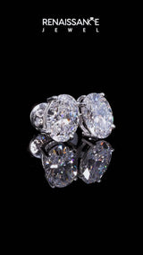 White gold Oval Cut Diamond Stud Earrings