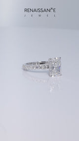 White gold Radiant Cut Diamond Solitaire Pavé Band with Four-Prong Setting