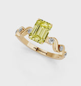 Yellow gold Fancy Yellow Emerald  Solitaire Twisted Band with Prong Setting