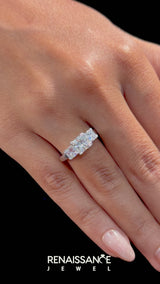 White gold Princess Diamond Three-Stone Ring with Prong Setting and Classic Band