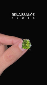 Silver Heart Cut Green Sapphire Solitaire Ring with Flower Prong Setting and Classic Band