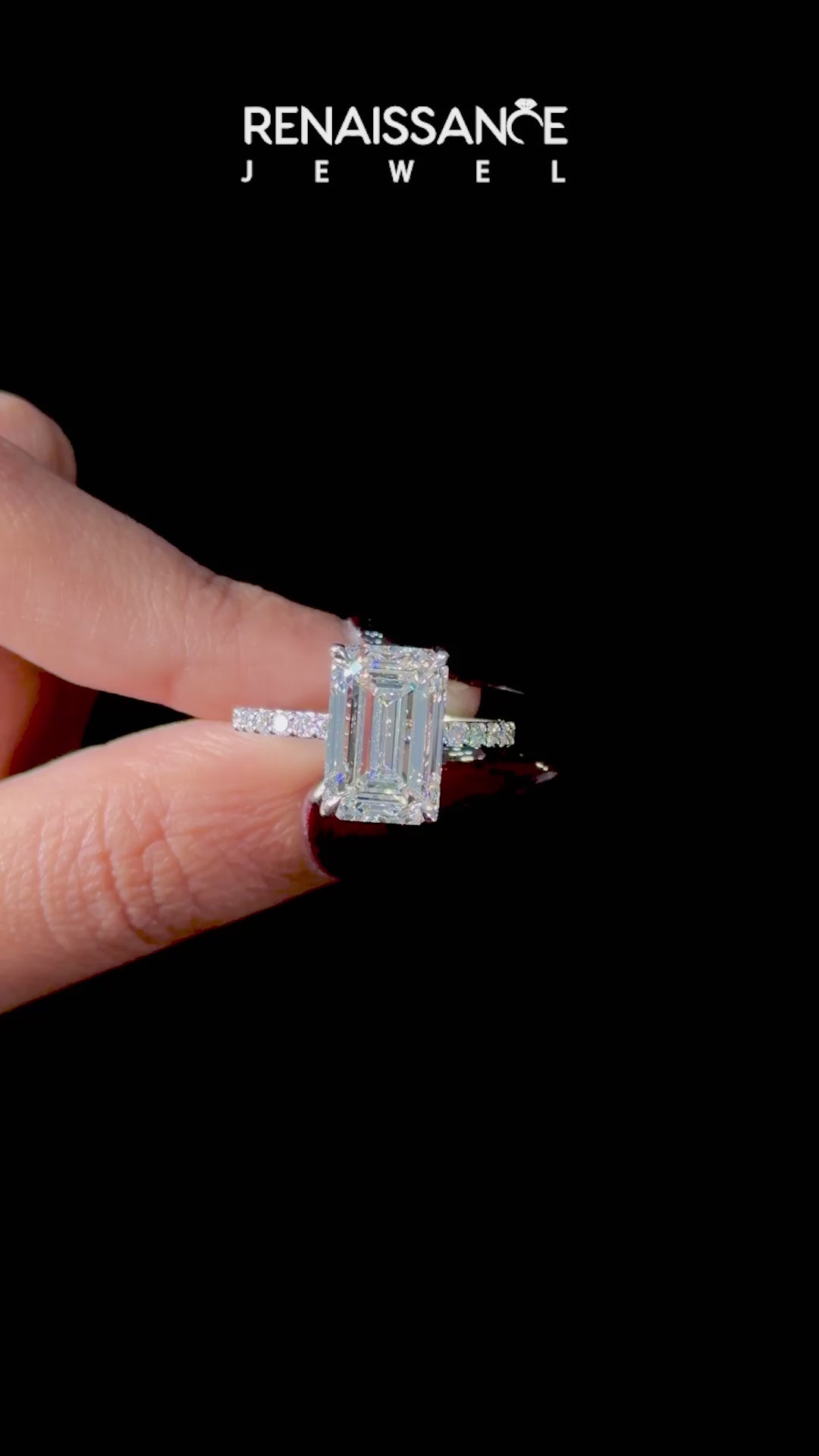 White gold Emerald Cut Diamond Ring with Pavé Band and Four-Prong Setting_37