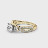 Yellow gold Three-Stone Round Cut Diamond Twist Band with Prong Setting