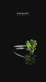 Silver Heart Cut Green Sapphire Solitaire Ring with Flower Prong Setting and Classic Band