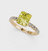 Yellow gold Fancy Yellow Radiant Cut Diamond Solitaire Pavé Band with Four-Prong Setting