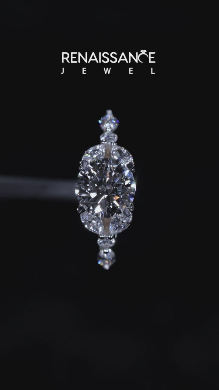 White gold Round Diamond Solitaire with Side Stones on a White Gold Band and Four-Prong Setting 7