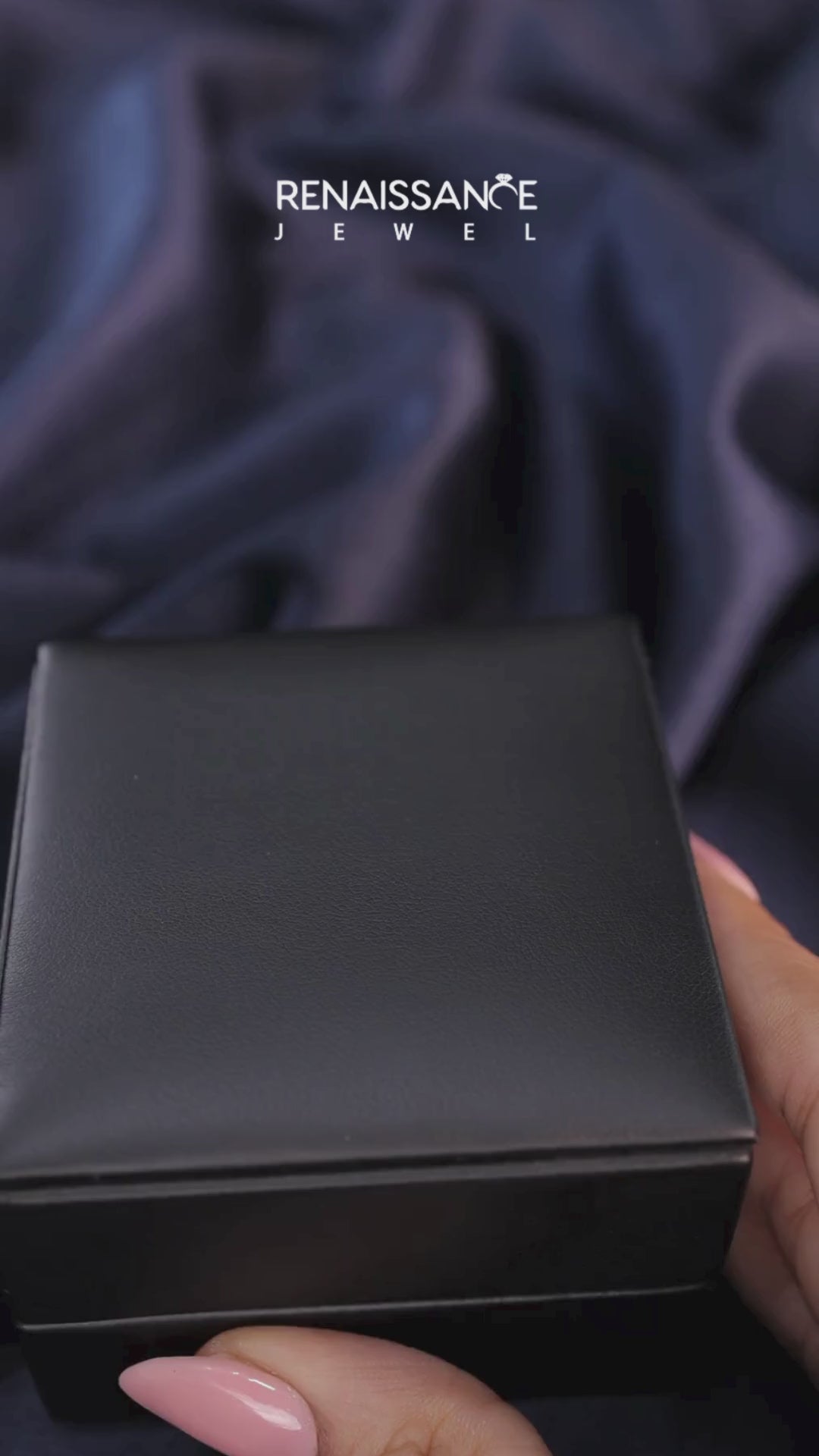 Silver Heart Cut Solitaire Engagement Ring with Round Band and Four-Prong Setting 11