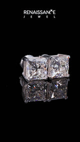 White gold Princess Cut Diamond Stud Earrings
