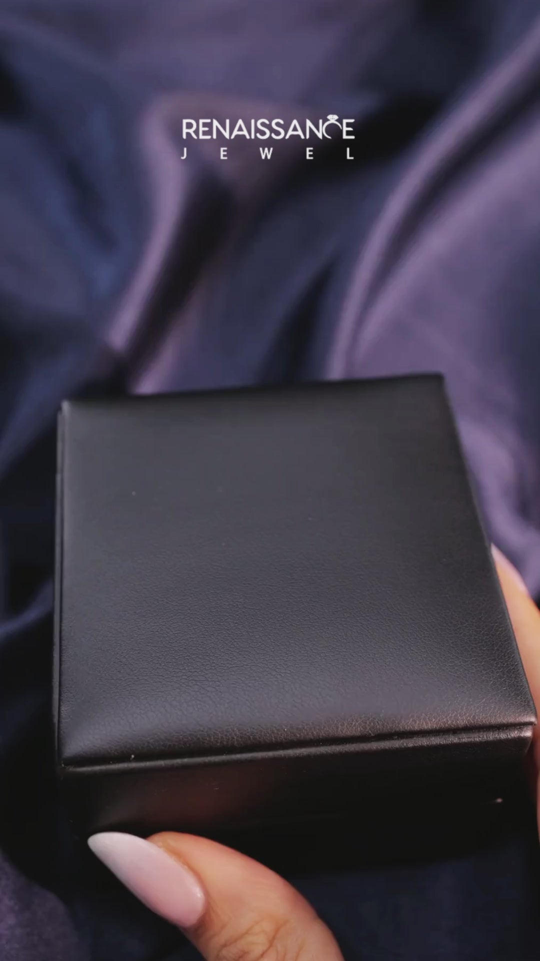 Platinum Three-Stone Oval Diamond Ring with Round Side Stones, Classic Band, and Four-Prong Setting 5