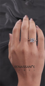 Platinum 1.01 Carat E VS1 Princess Solitaire Engagement Ring with Classic Band and Four-Prong Setting