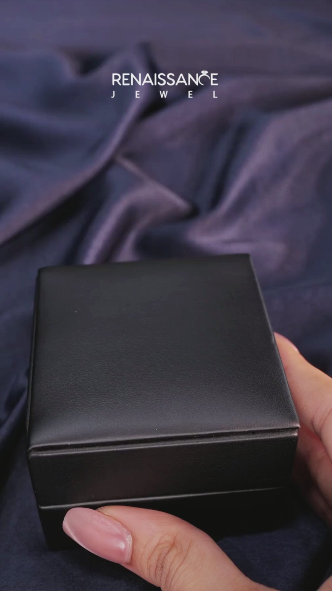 White gold Oval Solitaire Engagement Ring with Classic Band and Four-Prong Setting 6