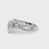 White gold Three-Stone Pear Cut Diamond Twist Band with Prong Setting