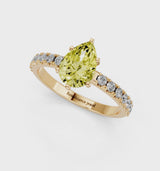 Yellow gold Fancy Yellow Pear Cut Diamond Solitaire Pavé Band with Four-Prong Setting